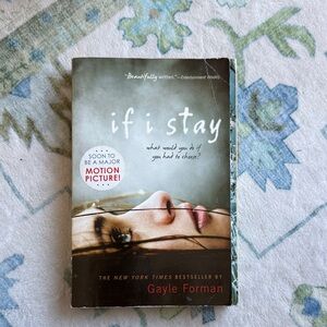 If I Stay by Gayle Forman Paperback